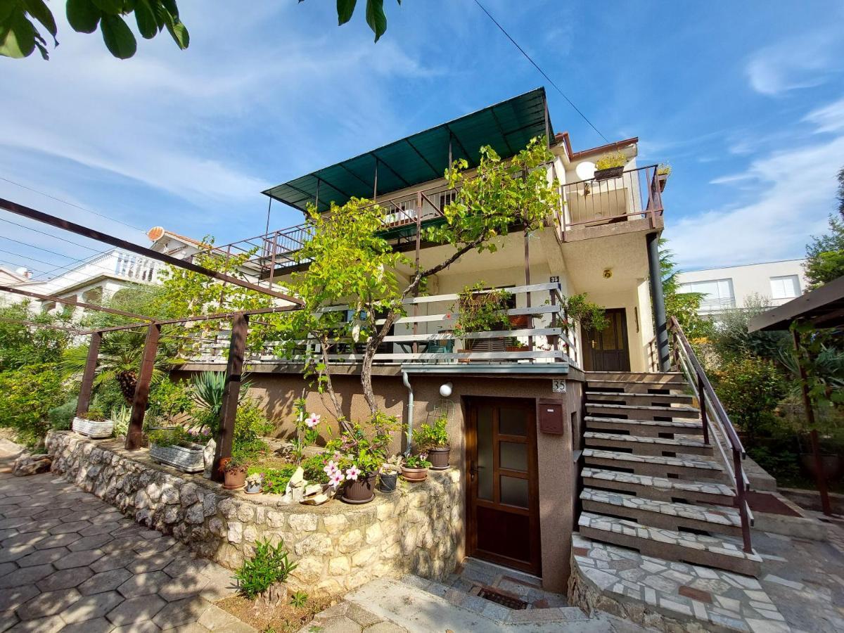 Apartments Vilim Pinezići Exterior foto